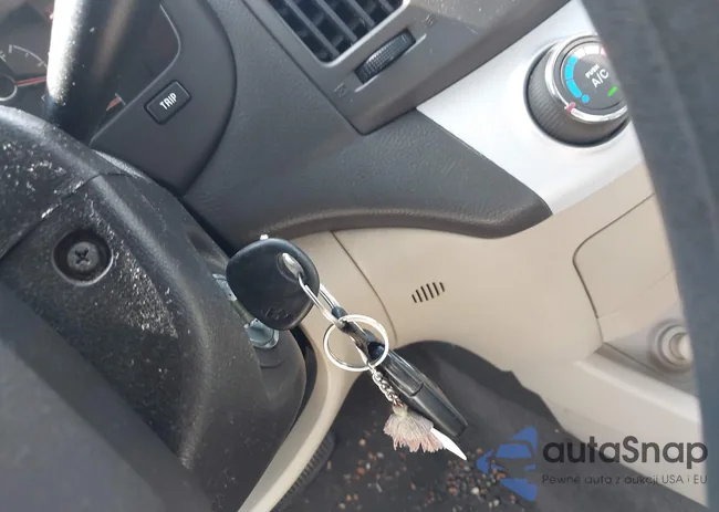 KMHDU46D98U512587: 43201892