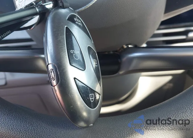 KMHLM4DG8RU637283: 43202951