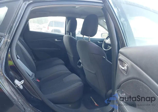 1C3CDFDH2ED719937: 43202983