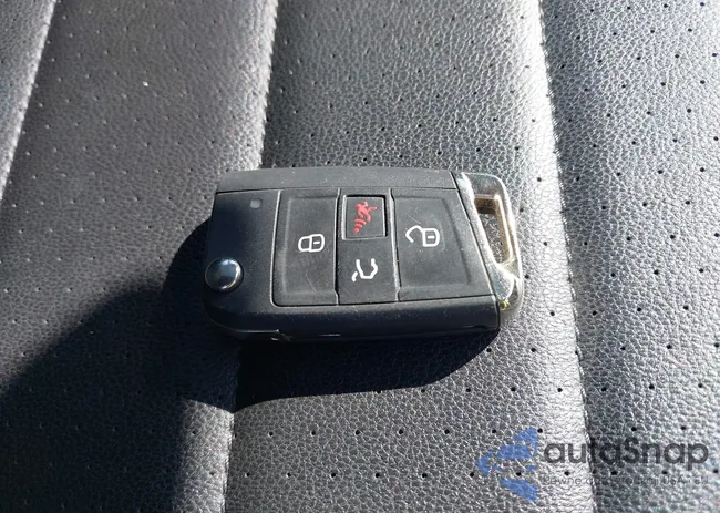 3VWH17AU0HM506041: 43203001