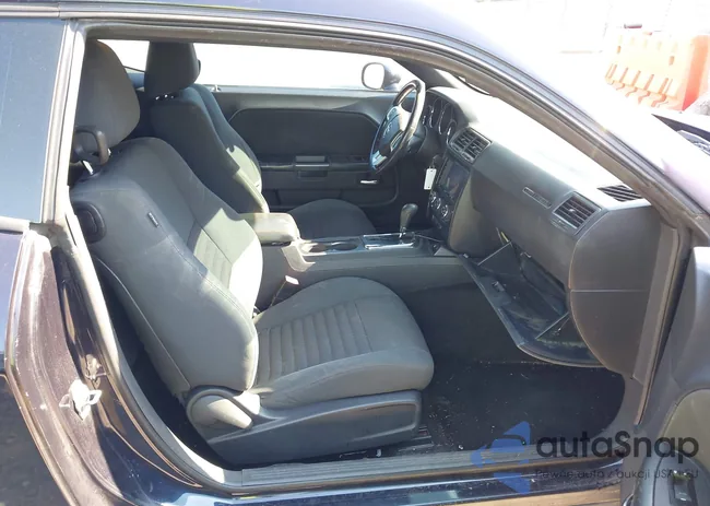 2C3CDYAG2CH180288: 43203037