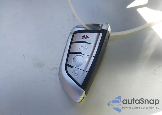 WBAKB4C54BC574990: 43203048