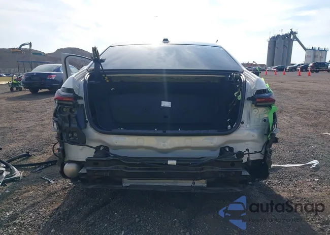 WBA33EJ01SCU74098: 43203112