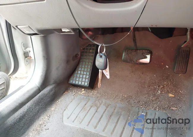 JTDBR32EX70135246: 43203193