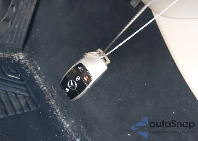 WDDZF4KB4HA010621: 43203237