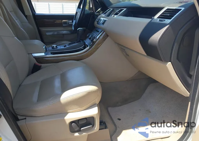 SALSF2D44BA714655: 43203242