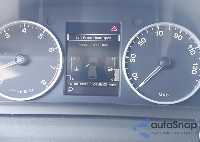 SALSF2D44BA714655: 43203242