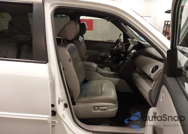 5FNYF4H52CB065981: 43203275