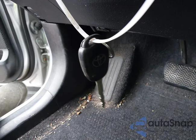 2T3RFREV9EW190270: 43203345