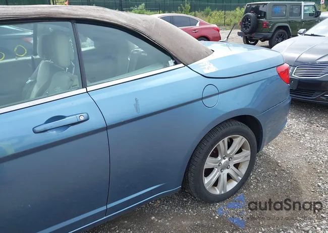 1C3BC2EB6BN563845: 43203404