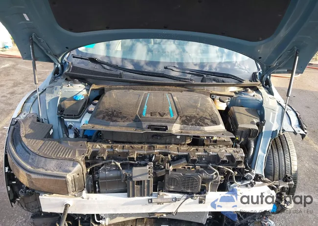 KM8KRDAF8PU152213: 43203494