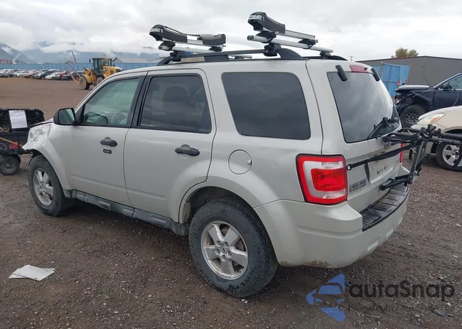 1FMCU93G09KB70211: 43202578