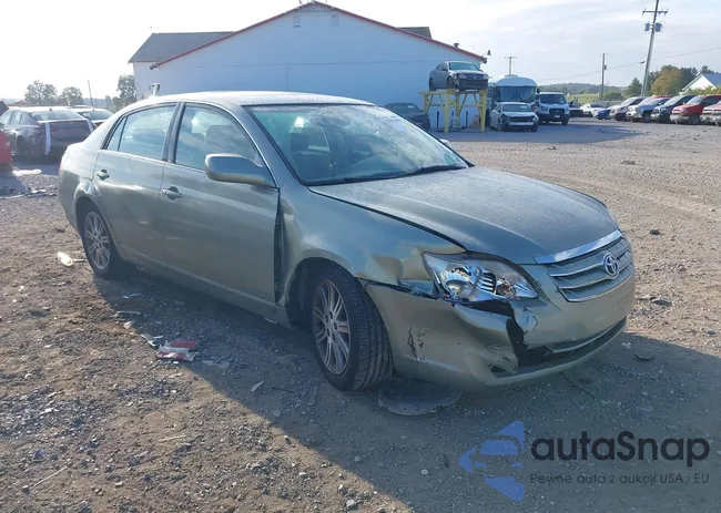 4T1BK36B16U085070: 43202658