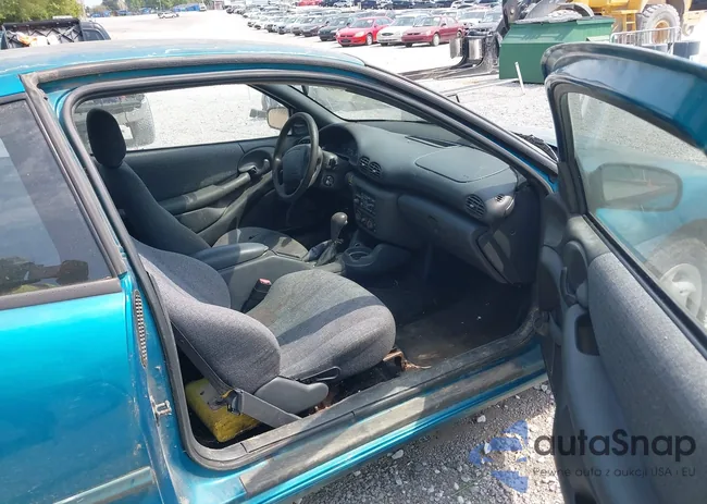 1G2JB1246W7528652: 43202701