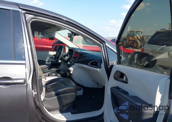 2C4RC1BG9PR525198: 43202771