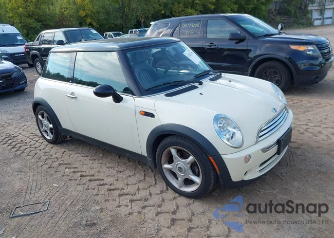 WMWRC33556TK68182: 43202798