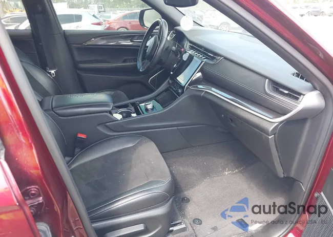 1C4RJKAG6M8155848: 43202887