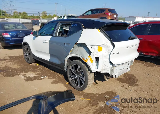 YV4162UM4M2612558: 43202904