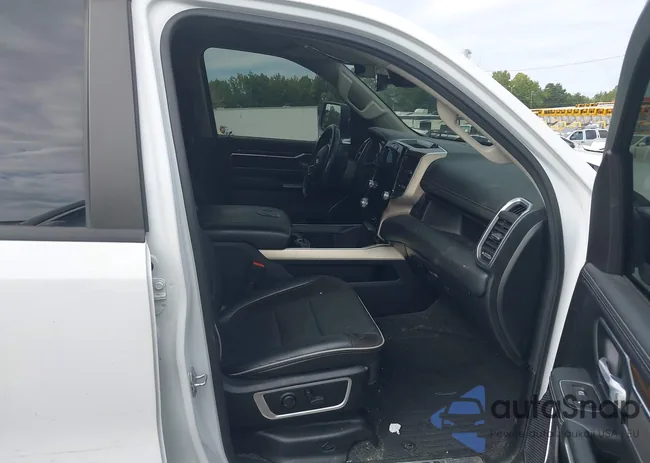 1C6SRFRT4NN233055: 43202920