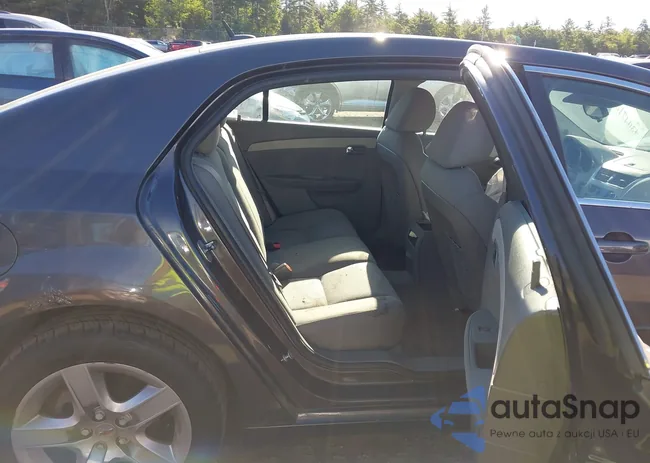 1G1ZB5E12BF106491: 43203985