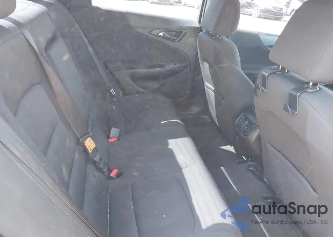 1G1ZD5STXJF150902: 43204050