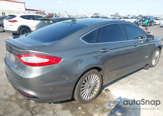 3FA6P0RU5ER306684: 43204087