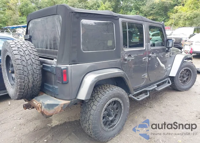 1C4BJWEG0GL202702: 43204099