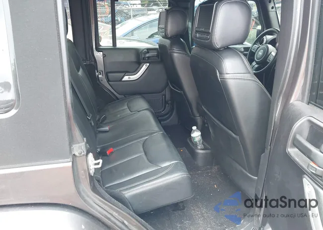 1C4BJWEG0GL202702: 43204099