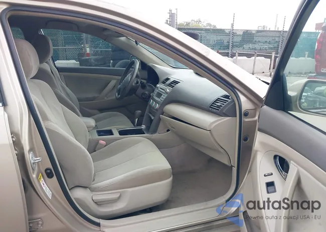 4T1BE46K89U292492: 43204137