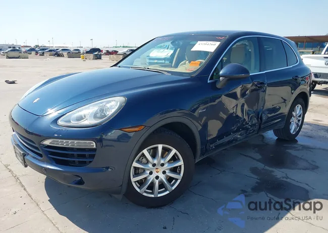 WP1AF2A28ELA38904: 43204260