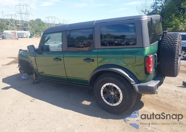 1FMEE5DP6PLB92444: 43204445