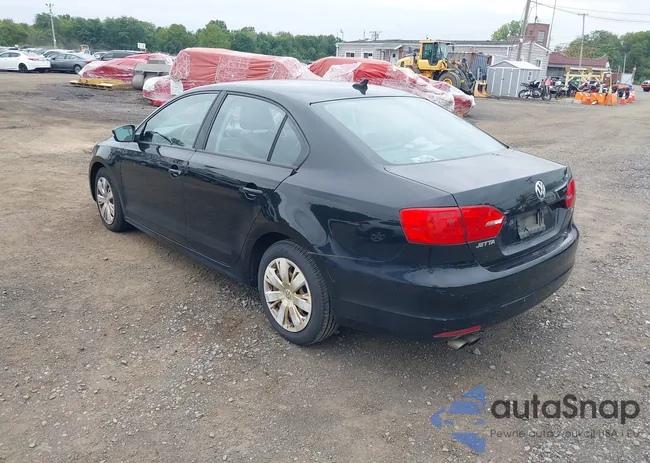 3VWD17AJ5EM427027: 43204499