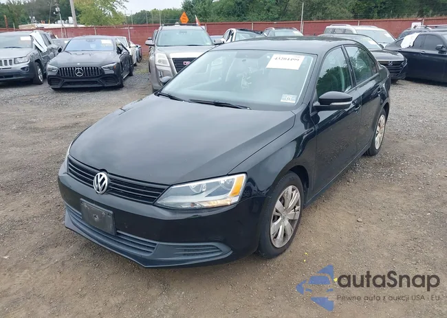 3VWD17AJ5EM427027: 43204499