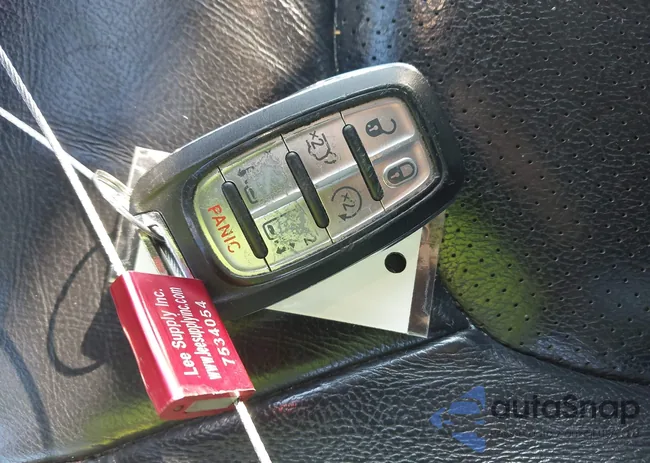 2C4RC1BG8LR275947: 43203547