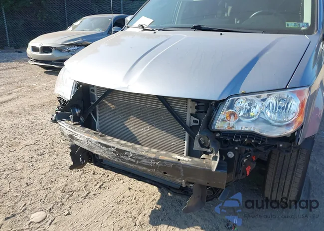 2C4RC1JG7GR121284: 43203634