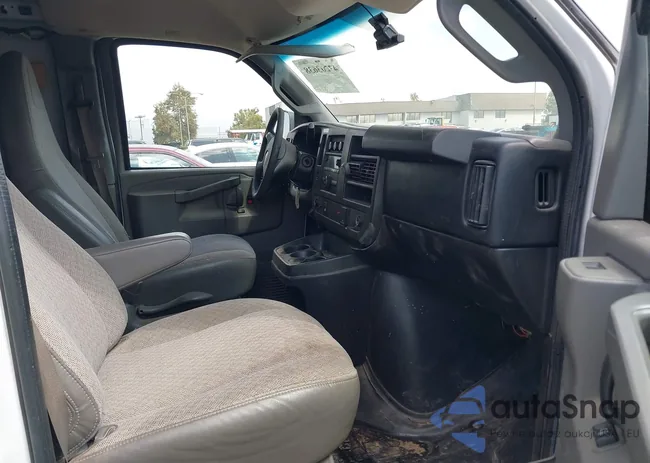 1GTW7AFF3G1903237: 43203638