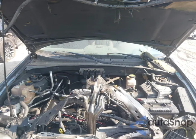 1FMYU92Z75KD27879: 43203737