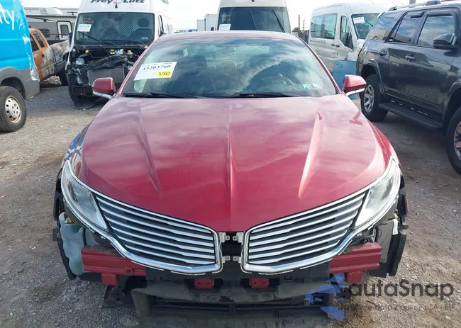 3LN6L2LUXER813179: 43203760