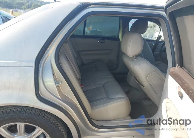 1G6KD57Y58U123905: 43203804