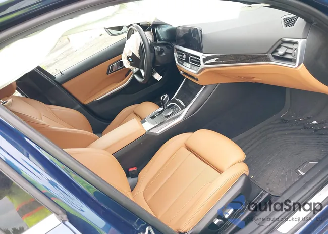 3MW5R1J02N8C29404: 43203814