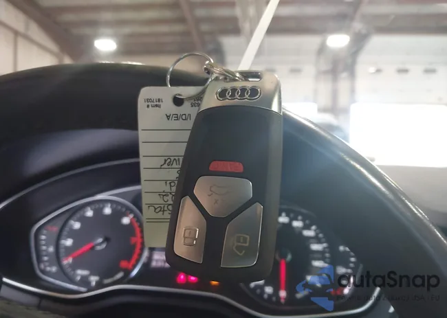 WAUABCF5XNA009998: 43203813