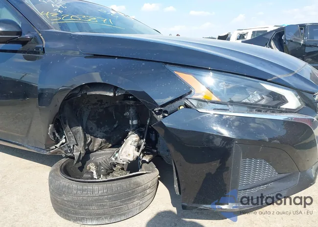 1N4BL4EV1RN340324: 43203871