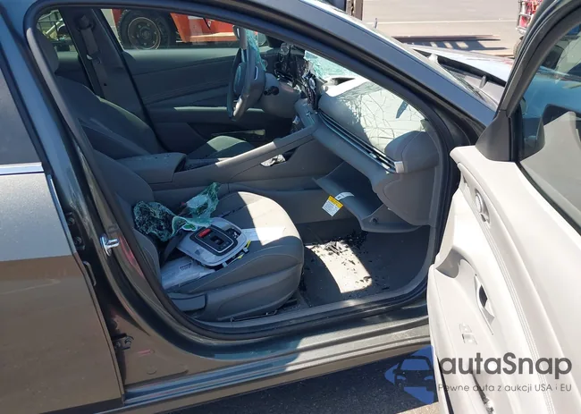 KMHLS4DG5SU939352: 43204977