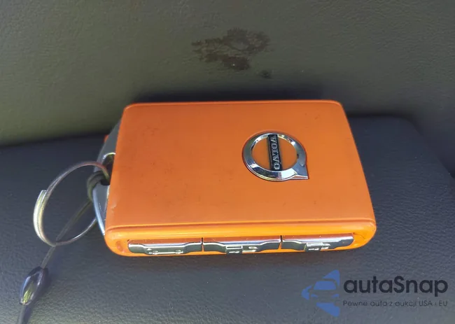 YV4H60CEXR1148010: 43205008