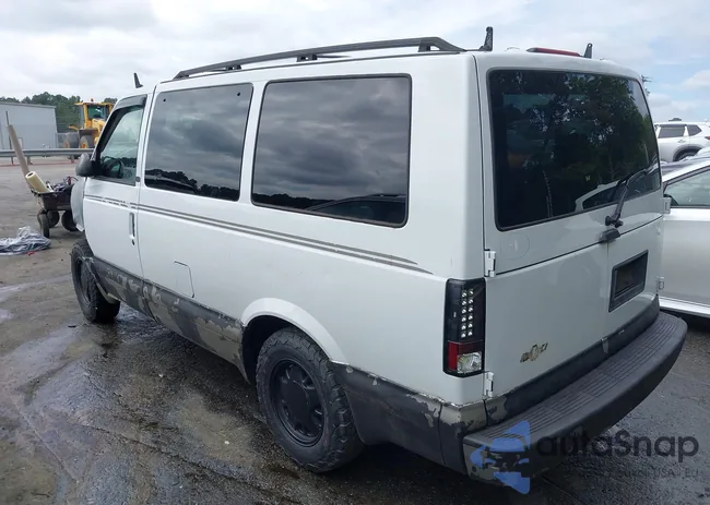 1GNEL19X52B124086: 43205025