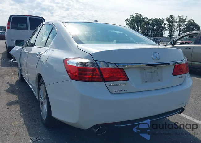 1HGCR3F8XDA035471: 43205050