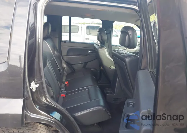 1C4PJMAK4CW176103: 43205114