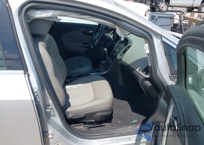 1G4PR5SK6D4137695: 43205116