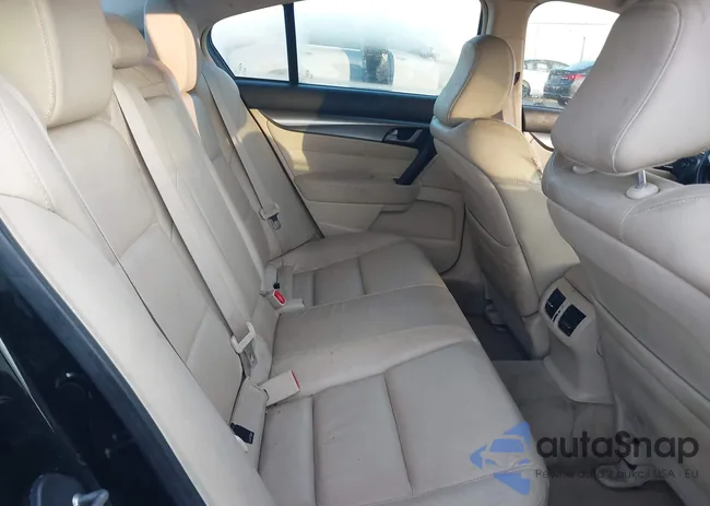 19UUA8F28AA007748: 43205209