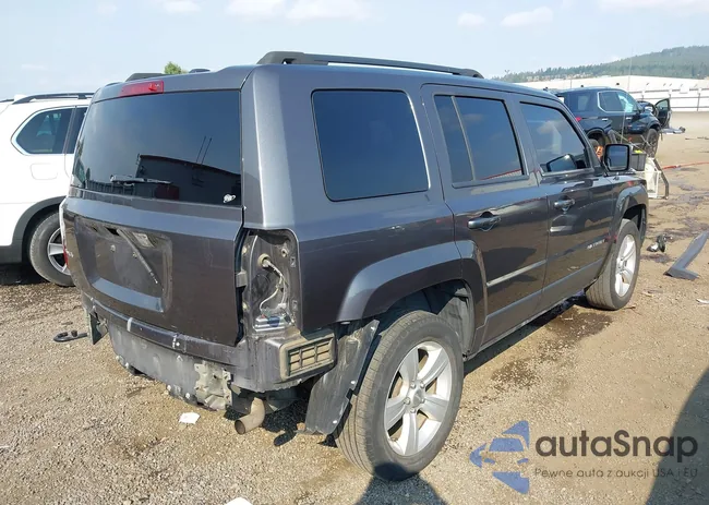 1C4NJRBB2GD684252: 43205216